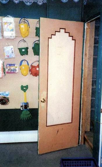 Star Theatre - Door To Balcony From Pat Weaver (newer photo)